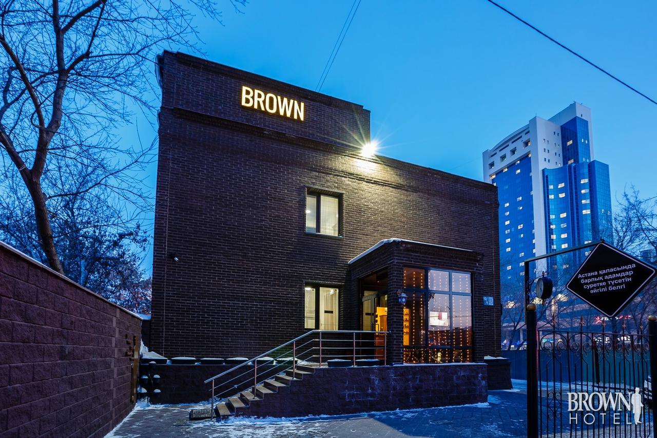 Brown Hotel Αστάνα Εξωτερικό φωτογραφία