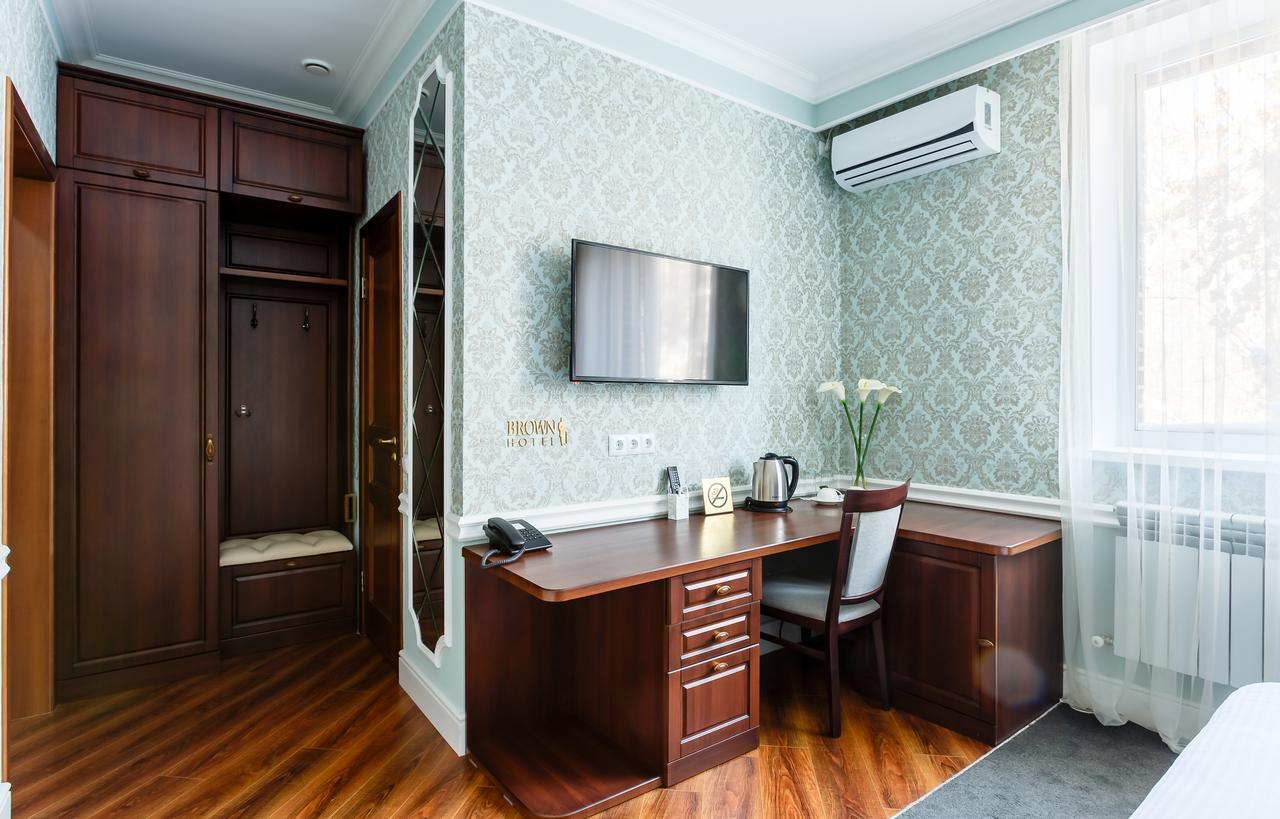 Brown Hotel Αστάνα Εξωτερικό φωτογραφία
